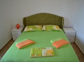 Apartments Coso Zlatne njive bb，位于科托尔的酒店