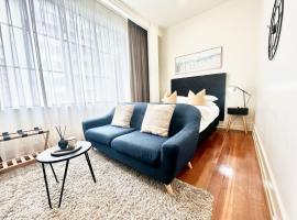Comfort Studio Getaway with Pool and Gym，位于奥克兰的酒店