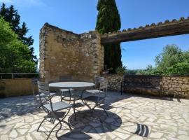 Maison de vacance, vue imprenable proche festival d'Avignon，位于罗什福尔-迪加尔的酒店