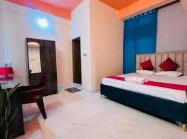 Royal Stay