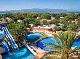 Camping siblu - 8pers - 100m des plages，位于鲁西隆地区卡内的酒店
