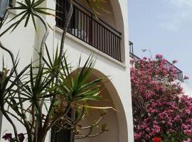 米瑞公寓，位于阿依纳帕的酒店