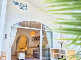 Mersika Dua - Beachfront Villa 2BR Near To Mersing Jetty Town，位于丰盛港的酒店