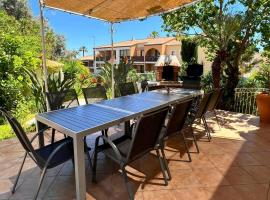 Villa Les Terrasses de Giens，位于耶尔的酒店
