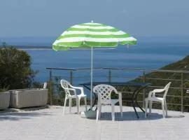 Island Cres Stivan beautiful views