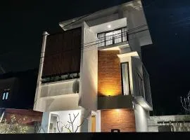 Villa Mecca