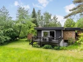 3 Bedroom Beautiful Home In Græsted
