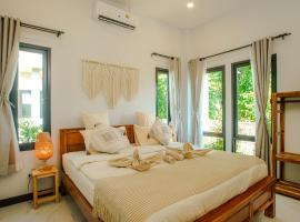 Honey Moon House - Nature & Serenity - Near Aum Yoga - 4K SmartTV，位于帕干岛的酒店