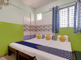 SPOT ON Sri Ranganatha Boarding & Lodging，位于班加罗尔的酒店