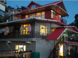 Arms Homestay & Girls Hostel，位于Kurseong的酒店