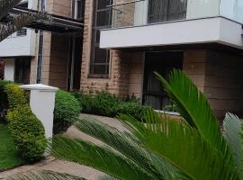 Nestora Luxe Villa - Karen，位于内罗毕的酒店