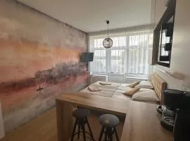 KAMERALNY przy promenadzie - domki, apartamenty, pokoje
