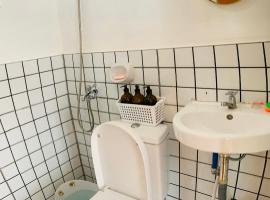 Lunos hilltop Cabin，位于Tumaway的酒店