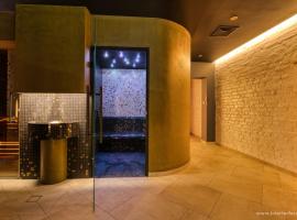 Golden Hotel & SPA，位于伊诺弗罗茨瓦夫的酒店