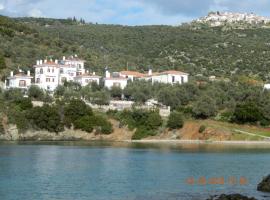 阿尔戈 - 神话公寓，位于特里凯里的海滩酒店