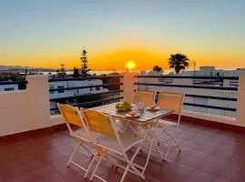 Apartamento en Marina Beach con vistas al mar
