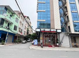 Sky Night Hotel，位于Bồ Sơn的酒店