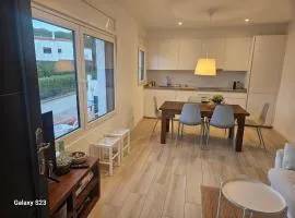 Acogedora casa en primera línea de mar Cadaqués