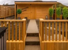 Cozy Pet-friendly Afan Forest Retreat ,log Burner
