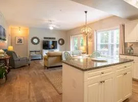 Southport Condo near ICW and Golf - Dogs Allowed - Ground Level