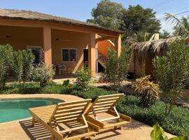 Villa mit Pool in Mbour，位于Darou Rhamane的酒店