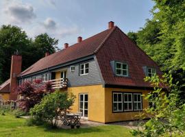 Kongsø Homestay - room by Mette&Peter，位于Bryrup的酒店