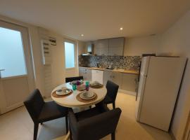 la maison bleue，位于La Haye-du-Puits的乡村别墅