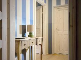Privatzimmer im Haus Holzmann am Gmundnerberg，位于Ebenzweier的酒店