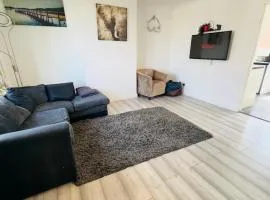 SwankyHome4Groups/Contractors/M5