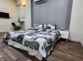 Venice ضباب，位于Ḑibāb的酒店