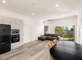 Brand New Villa，位于Goodna的酒店
