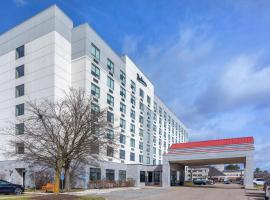 Radisson Hotel Detroit Metro Airport，位于罗缪勒斯的酒店