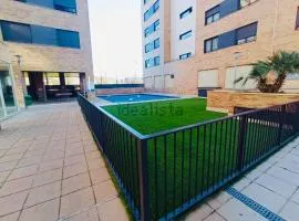 La Puerta de Logroño, con piscina y garaje!