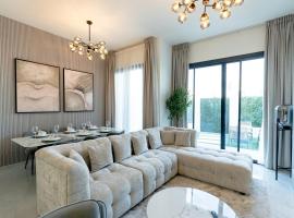 Nasma Luxury Stays - Opulent Family Escape in Marbella RAK，位于拉斯阿尔卡麦的酒店