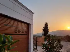 BiRKA - סוויטות מהממות מול נוף ברכת רם
