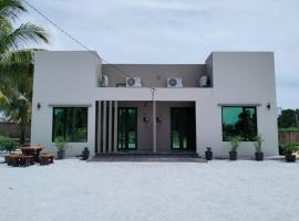 NitaDinn Guest House，位于Kampong Ru Sepuloh的酒店
