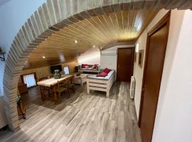 Castelserás apartamento rural，位于Castelserás的酒店