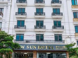 New Sun Móng Cái Hotel，位于Móng Cái的酒店