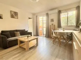 Méditerranée, 2 pièces très calme, clime, centre ville