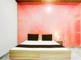 Hotel O RB Guest house，位于莫拉达巴德的酒店