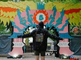 Oktoberfest and Springfest All-Inclusive Festival Camping，位于慕尼黑的酒店