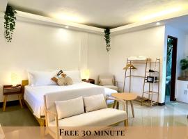 Namal Apartelle - Free Scooter & GYM access，位于爱妮岛的酒店
