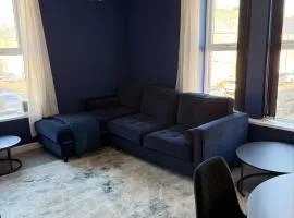 Modern apartment, 1km from city!