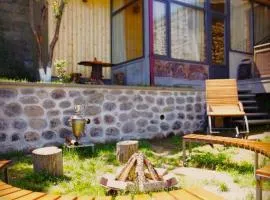 Hayi Tun Guest House