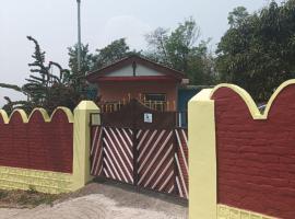 saraswati home stay，位于帕拉姆普尔的酒店