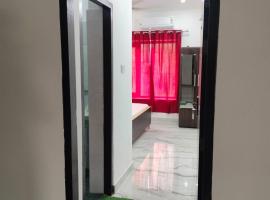 Stay For Couples Near IIM College，位于勒克瑙的酒店