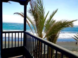 A Dream On The Beach Sun Club，位于阿吉拉海滩的酒店