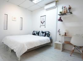 G Traveler Accommodation Homes 居旅舍，位于科塔达曼萨拉的酒店