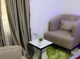 Stylish getaway Lagos，位于Igoro的酒店