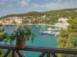 里阿多米雅酒店